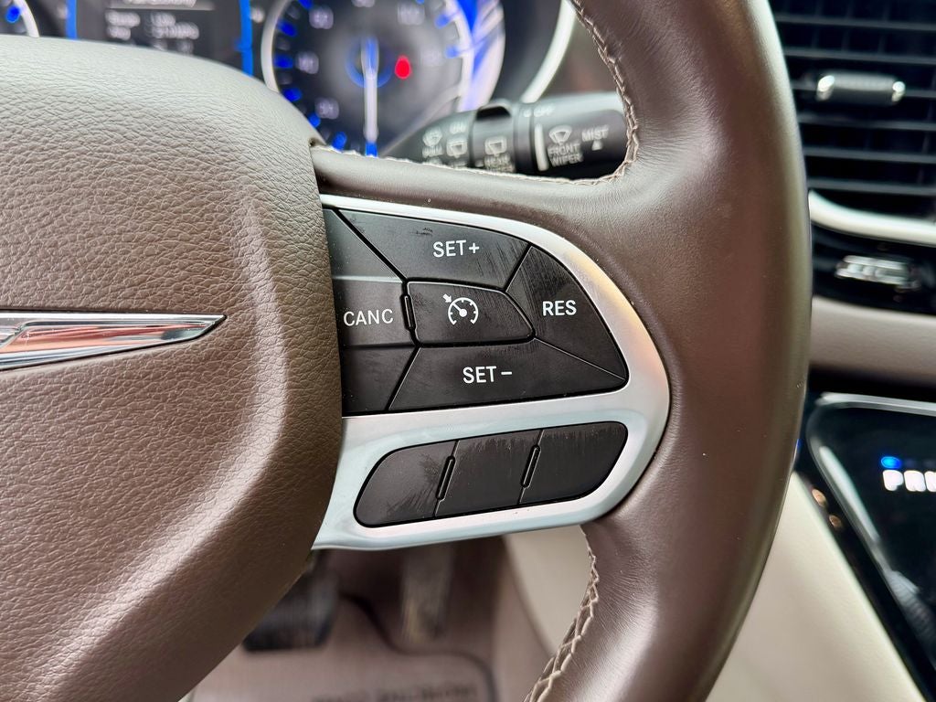 2017 Chrysler Pacifica Touring L