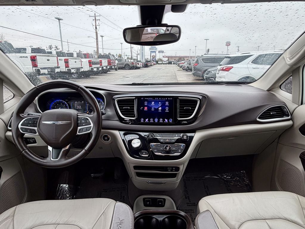 2017 Chrysler Pacifica Touring L