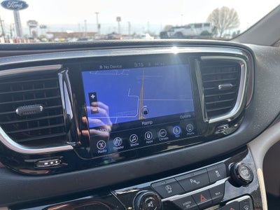2017 Chrysler Pacifica Touring L Plus