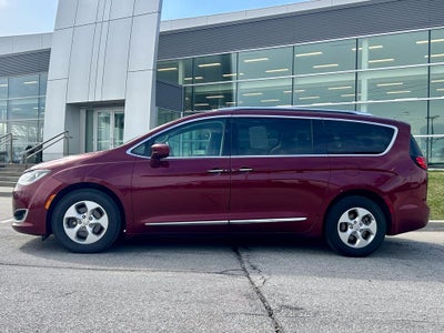 2017 Chrysler Pacifica Touring L Plus