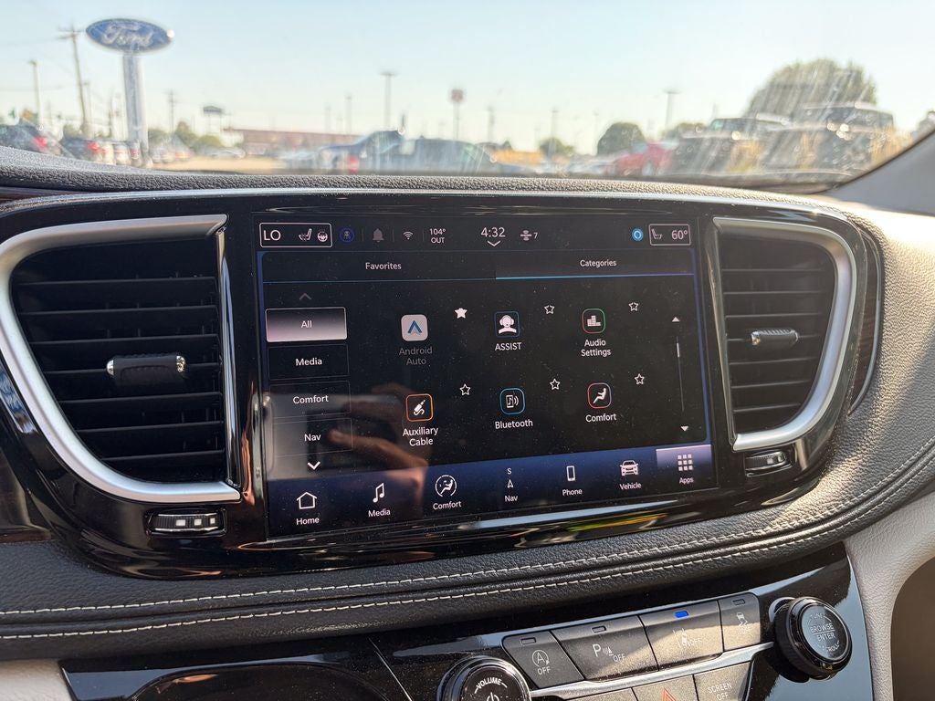 2024 Chrysler Pacifica Limited
