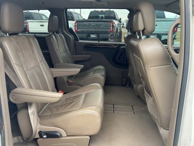 2012 Chrysler Town & Country Limited