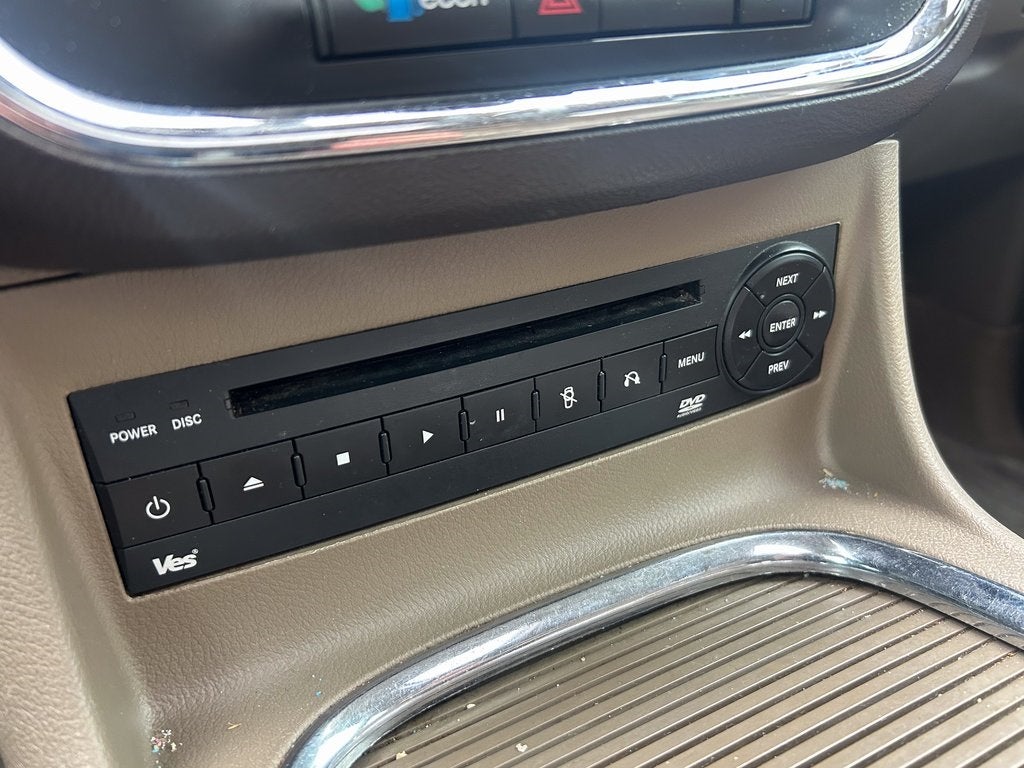 2012 Chrysler Town & Country Limited