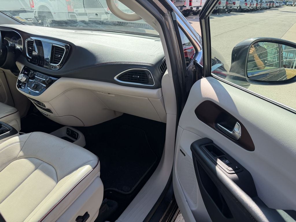 2020 Chrysler Pacifica Limited