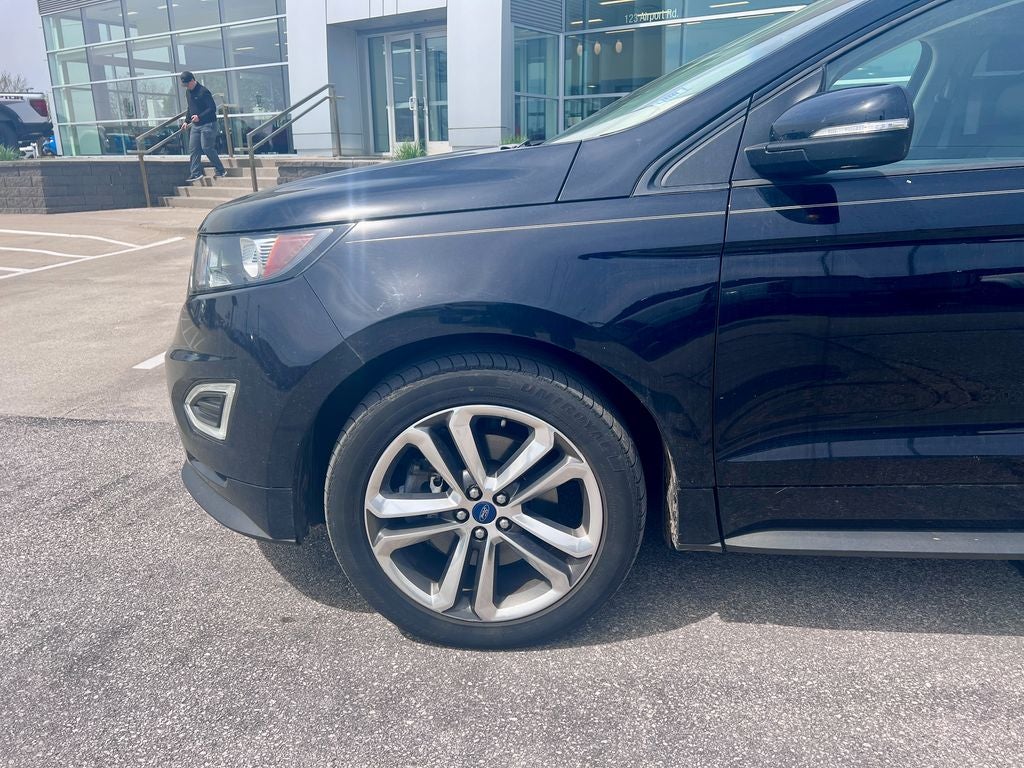 2017 Ford Edge Sport
