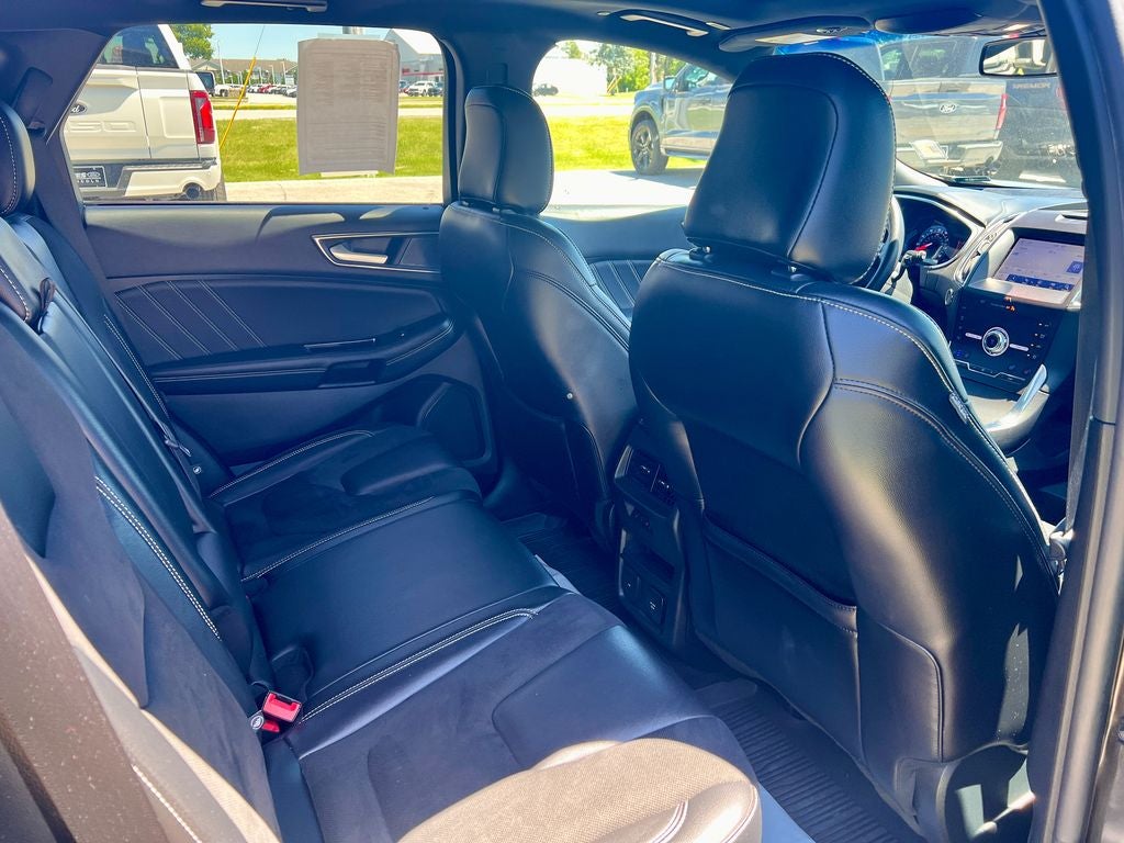 2020 Ford Edge ST