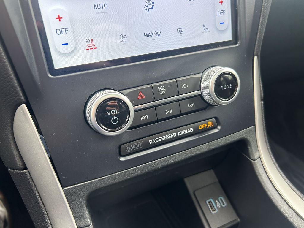 2023 Ford Edge ST Line