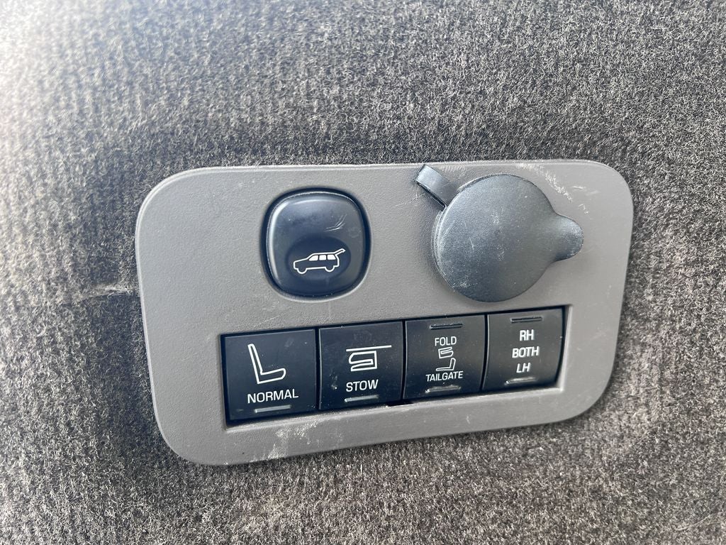 2016 Lincoln MKT EcoBoost