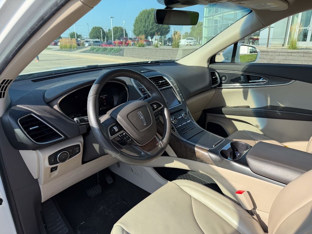 2020 Lincoln Nautilus Reserve