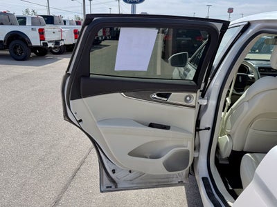 2019 Lincoln Nautilus Black Label