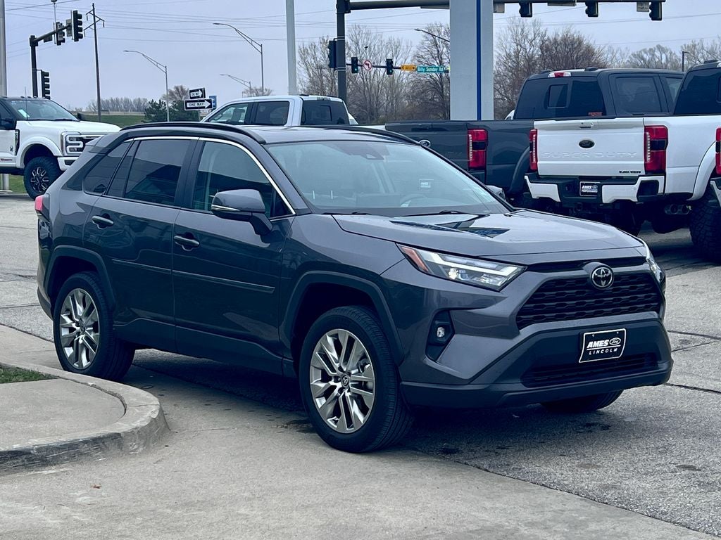 2023 Toyota RAV4 XLE Premium