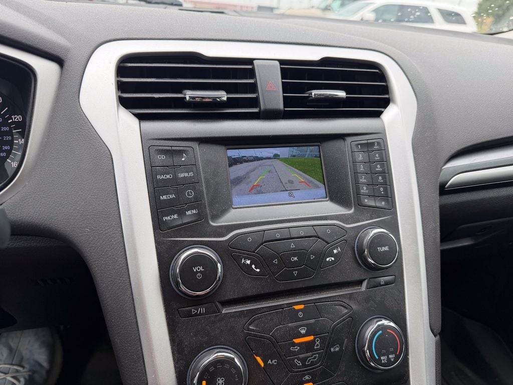 2015 Ford Fusion SE