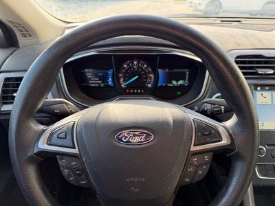 2018 Ford Fusion Hybrid SE