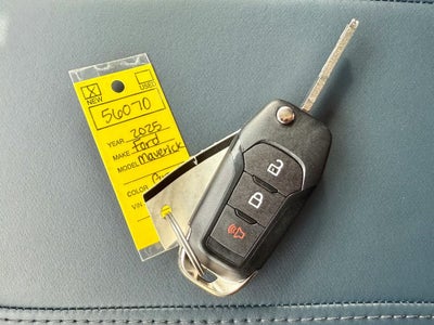 2025 Ford Maverick XL