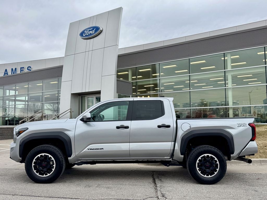 2024 Toyota Tacoma TRD Off-Road