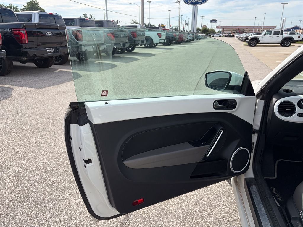 2012 Volkswagen Beetle 2.5L