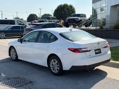 2025 Toyota Camry LE
