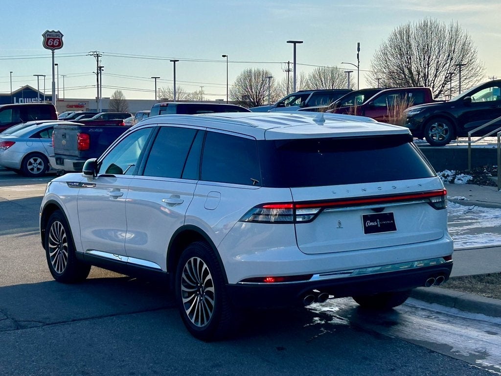 2023 Lincoln Aviator Standard