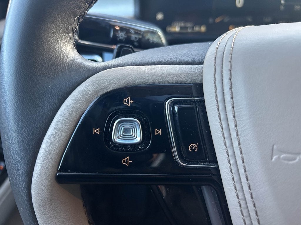 2023 Lincoln Aviator Standard