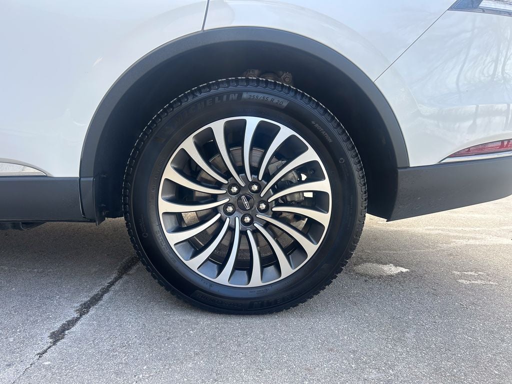 2023 Lincoln Aviator Standard