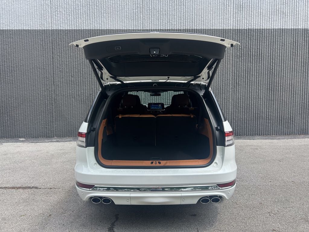 2026 Lincoln Aviator Black Label