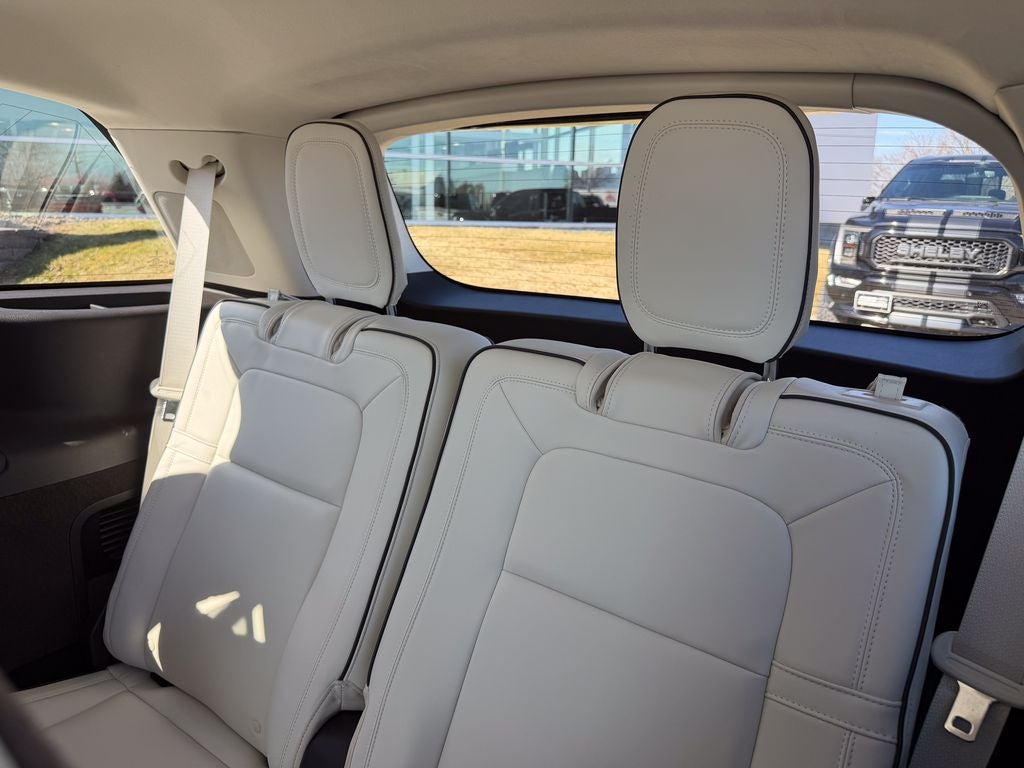 2023 Lincoln Aviator Black Label