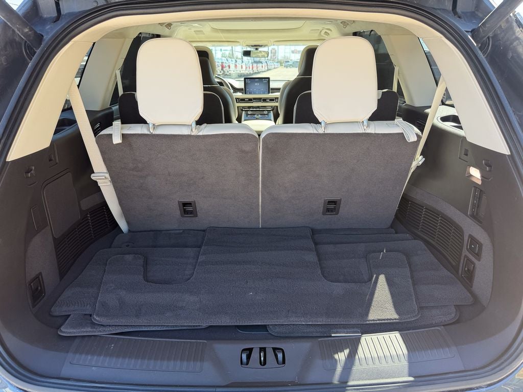 2023 Lincoln Aviator Black Label