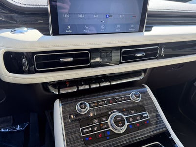 2023 Lincoln Aviator Black Label