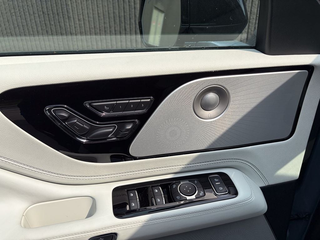 2026 Lincoln Aviator Black Label