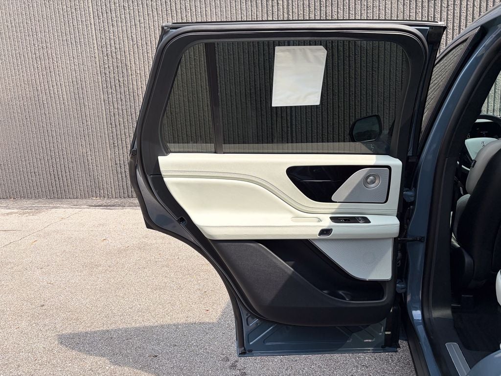2026 Lincoln Aviator Black Label