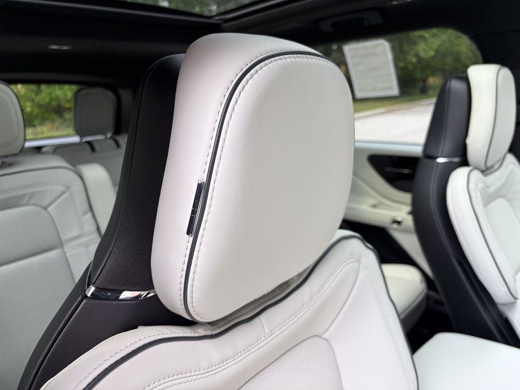 2026 Lincoln Aviator Black Label