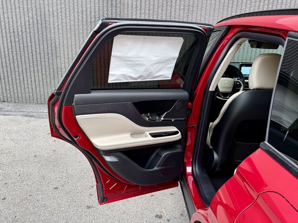 2025 Lincoln Corsair Premiere