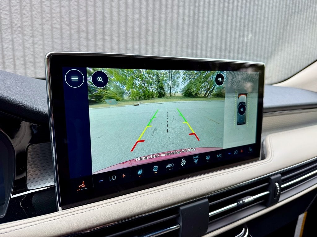 2025 Lincoln Corsair Premiere