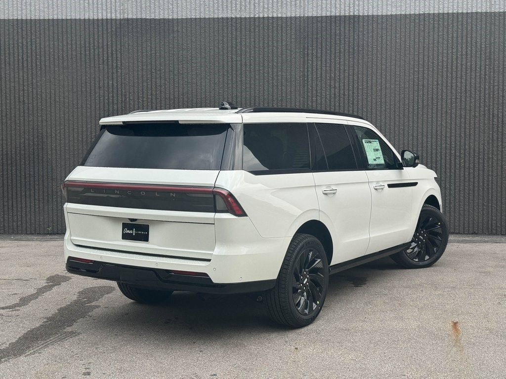 2025 Lincoln Navigator Reserve