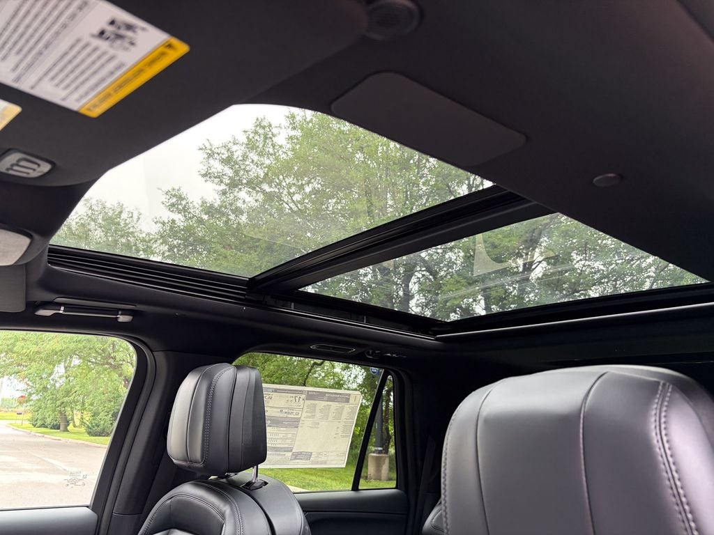 2027 Lincoln Navigator Reserve