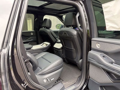 2027 Lincoln Navigator Reserve