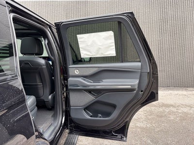 2027 Lincoln Navigator Reserve