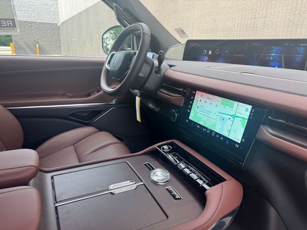 2025 Lincoln Navigator Reserve