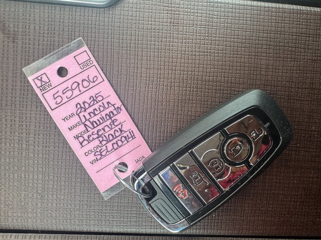 2025 Lincoln Navigator Reserve