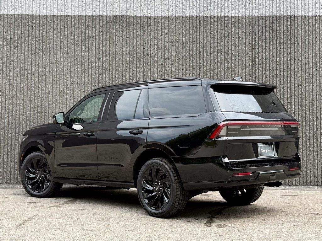 2025 Lincoln Navigator Reserve