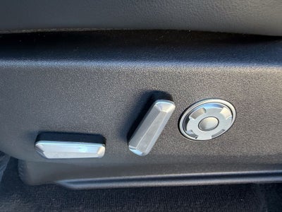 2025 Lincoln Navigator Black Label