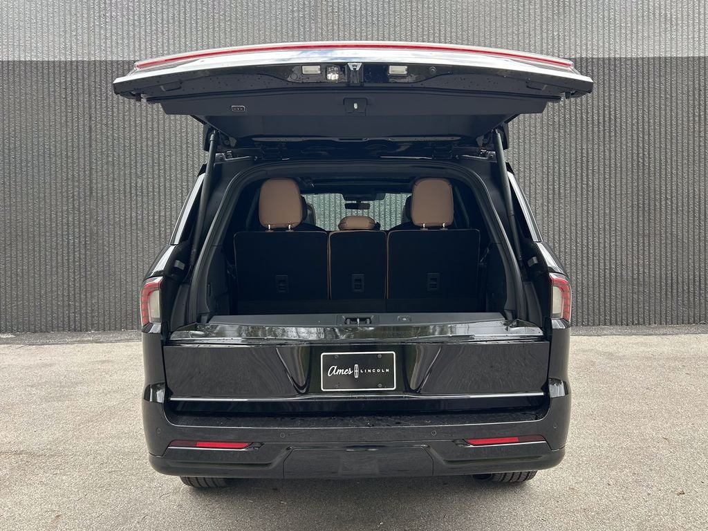 2026 Lincoln Navigator Black Label