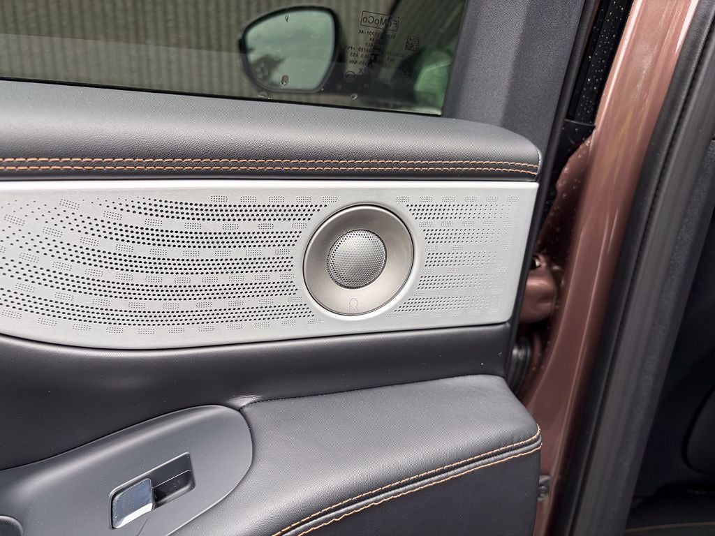 2027 Lincoln Navigator Black Label