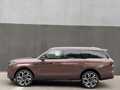 2027 Lincoln Navigator Black Label