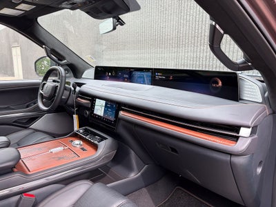 2027 Lincoln Navigator Black Label