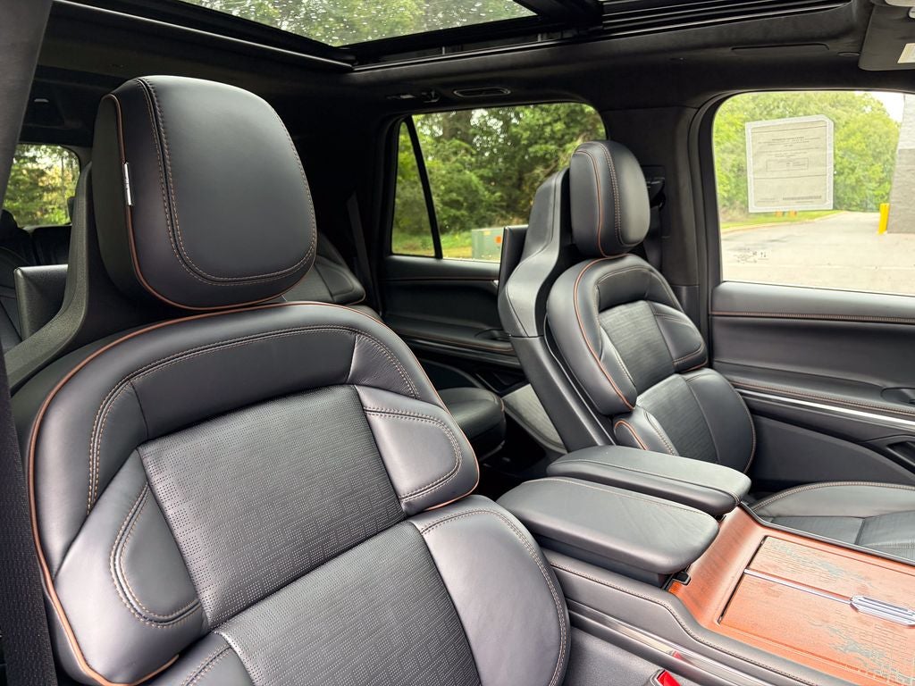 2027 Lincoln Navigator Black Label
