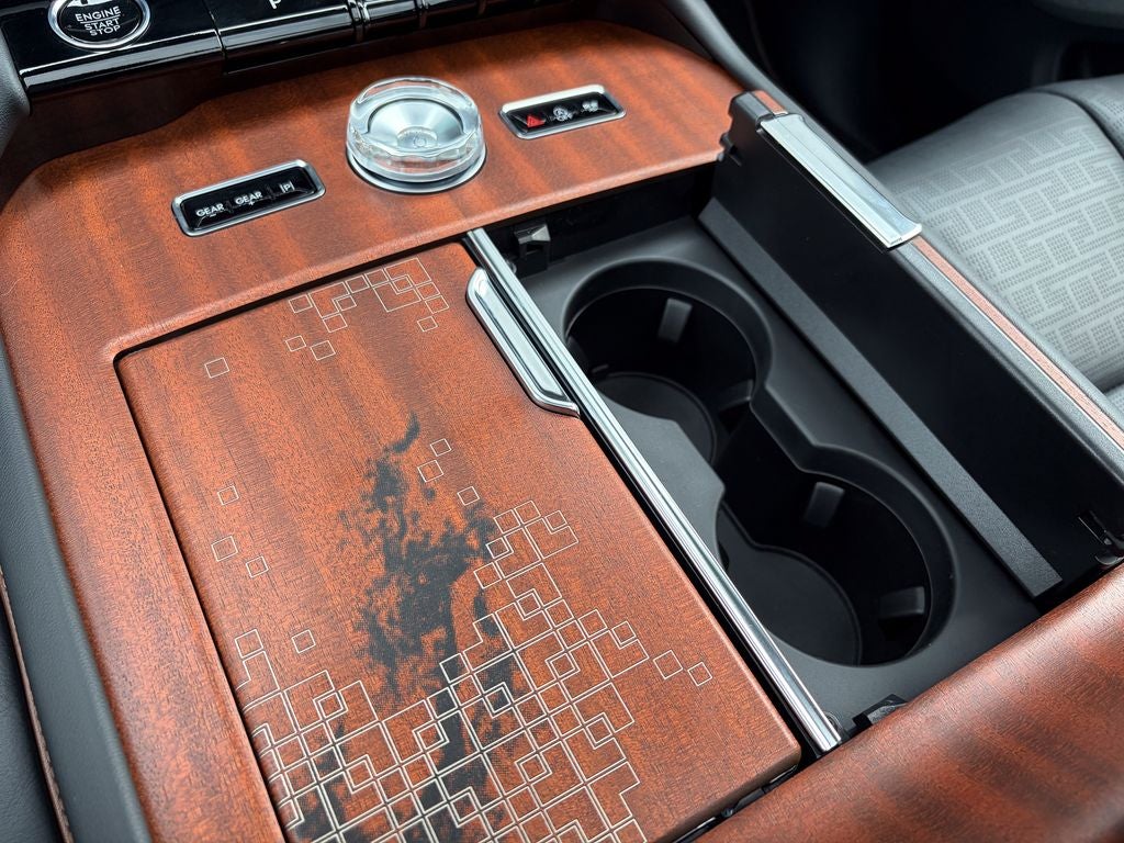 2027 Lincoln Navigator Black Label
