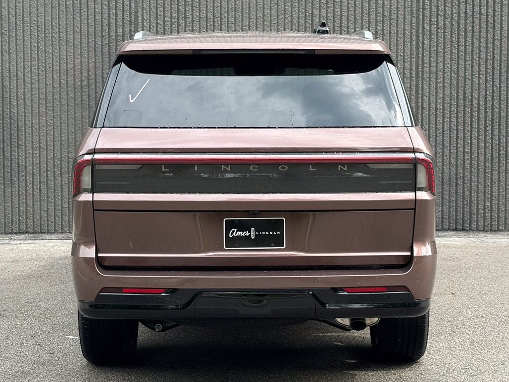 2027 Lincoln Navigator Black Label
