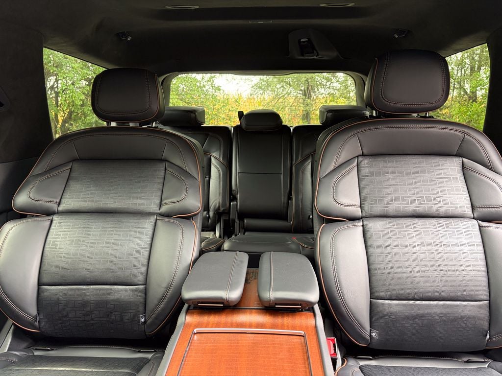 2027 Lincoln Navigator Black Label
