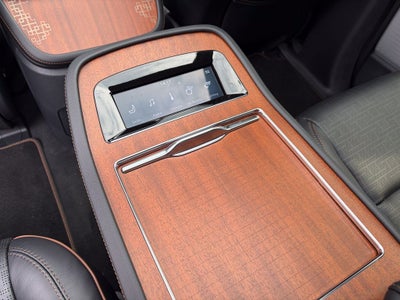 2027 Lincoln Navigator Black Label